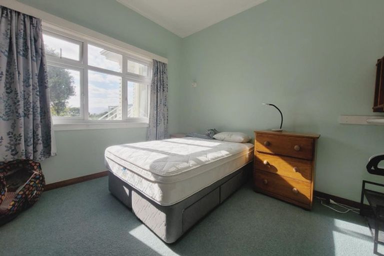 Photo of property in 70 Rawhiti Road, Pukerua Bay, 5026