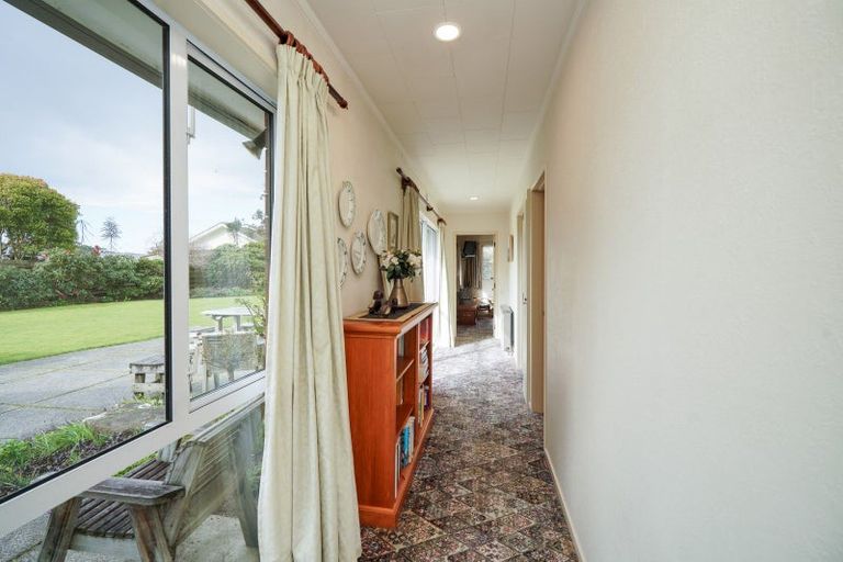 Photo of property in 115 Gladstone Terrace, Gladstone, Invercargill, 9810