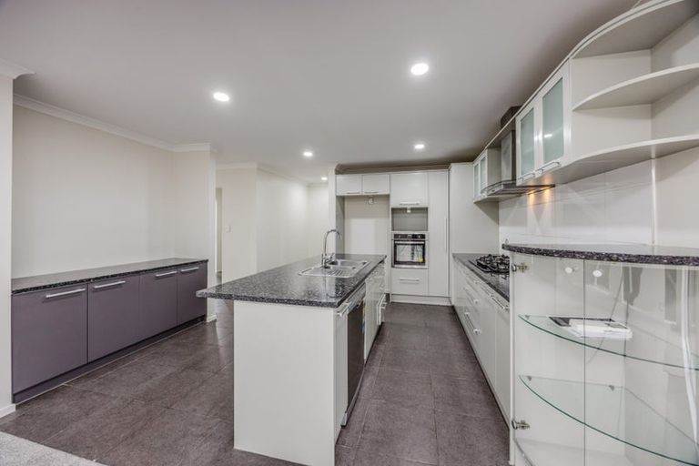 Photo of property in 10 Savina Court, Flat Bush, Auckland, 2019