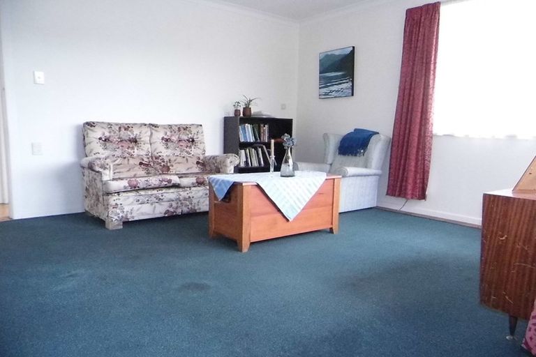 Photo of property in 1/572 Fergusson Drive, Trentham, Upper Hutt, 5018