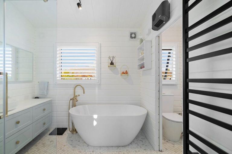 Photo of property in 13 Argyle Place, Arrowtown, 9302