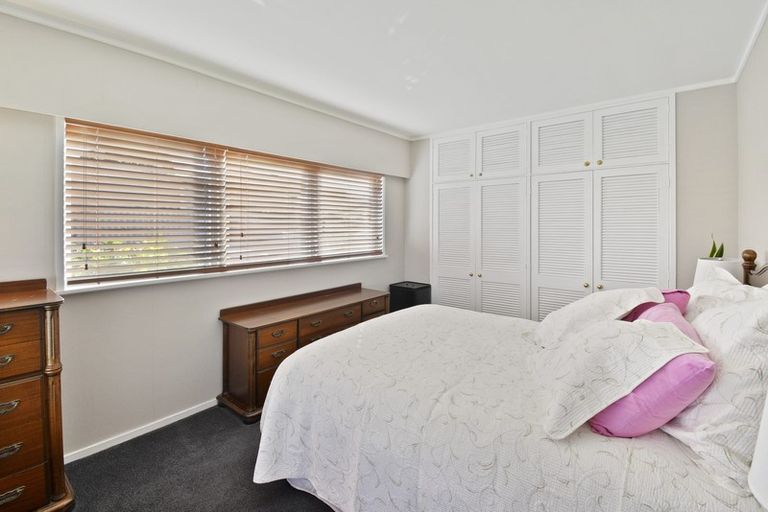 Photo of property in 25 Halver Road, Hillpark, Auckland, 2102