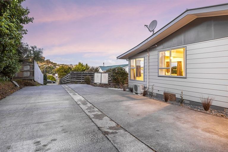 Photo of property in 18 Thimble Lane, Whitby, Porirua, 5024