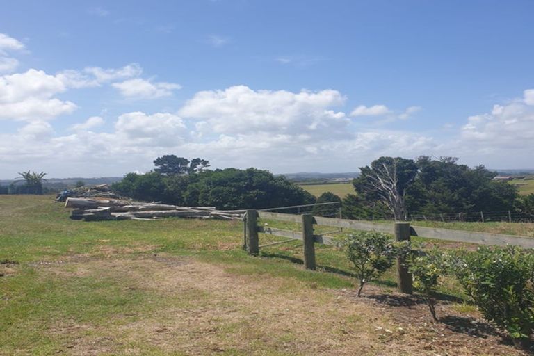 Photo of property in 79 Craig Road, Pollok, Waiuku, 2683