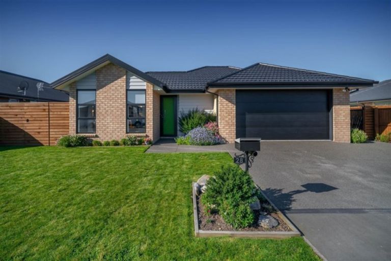 Photo of property in 28 Bethany Road, Rolleston, 7614