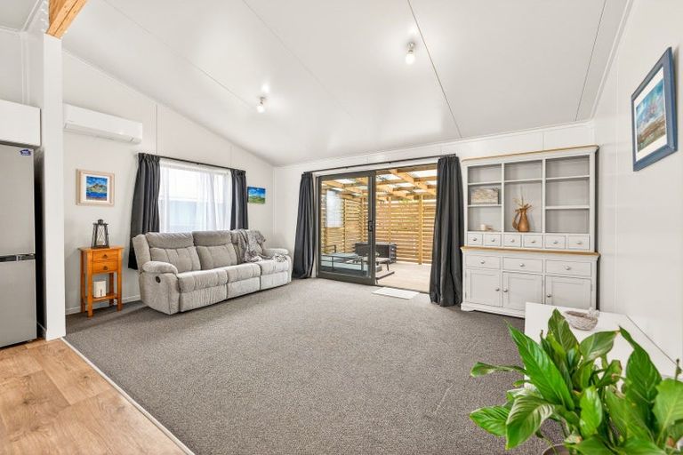 Photo of property in 4 Matipo Street, Tokomaru, 4474