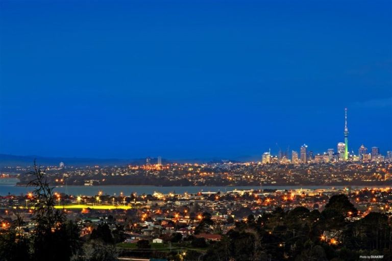 Photo of property in 30 Welsh Hills Road, Swanson, Auckland, 0614