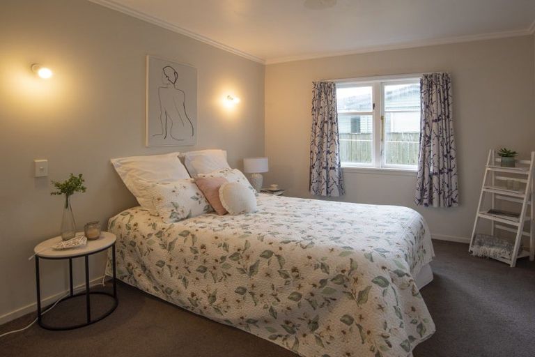 Photo of property in 29 Burden Avenue, Wainuiomata, Lower Hutt, 5014