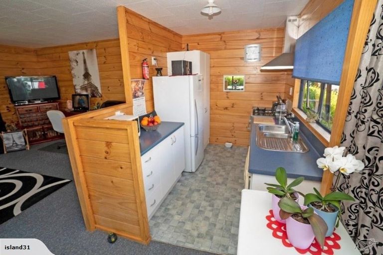 Photo of property in 31 Ngahue Crescent, Carters Beach, Westport, 7825