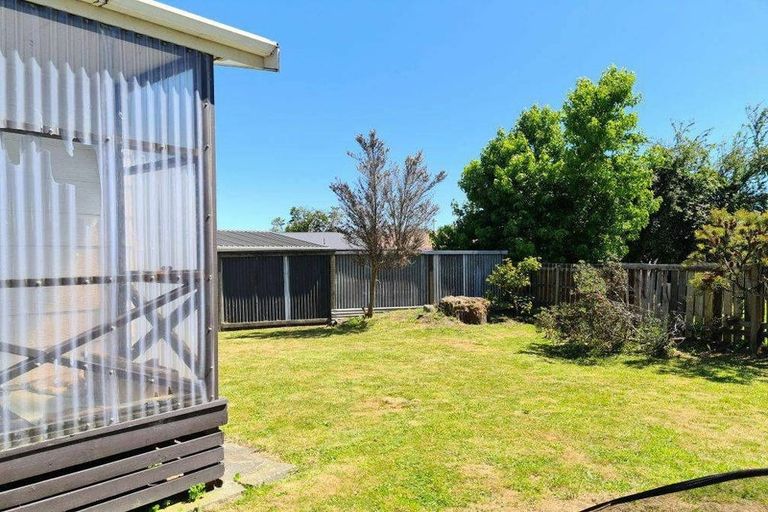 Photo of property in 9 Rewarewa Street, Owhata, Rotorua, 3010