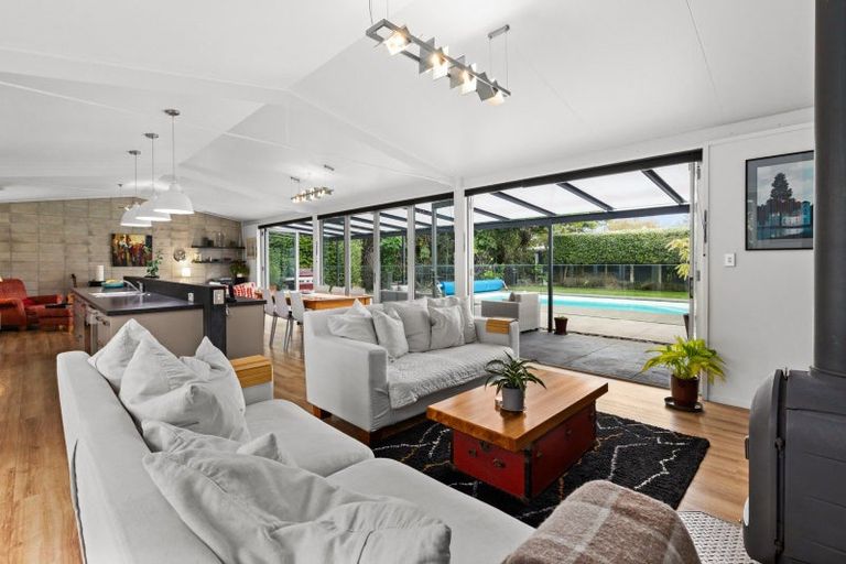 Photo of property in 29 Mill Road, Clive, 4102