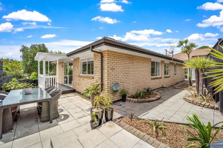 Photo of property in 7 Phoebe Meikle Place, Torbay, Auckland, 0630