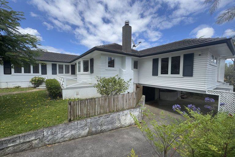 Photo of property in 15 Sandspit Road, Cockle Bay, Auckland, 2014
