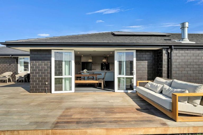 Photo of property in 2 Upham Way, Amberley, 7410