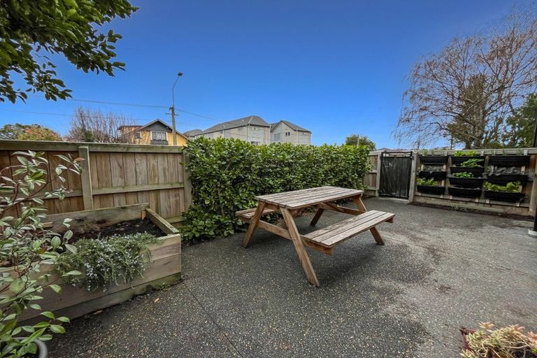 Photo of property in 1/448 Hereford Street, Linwood, Christchurch, 8011