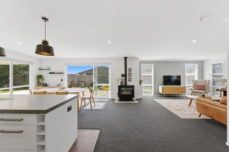 Photo of property in 26 Jules Crescent, Bell Block, New Plymouth, 4312