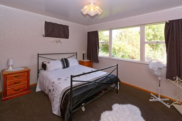 Photo of property in 10 Hampton Place, St Andrews, Hamilton, 3200