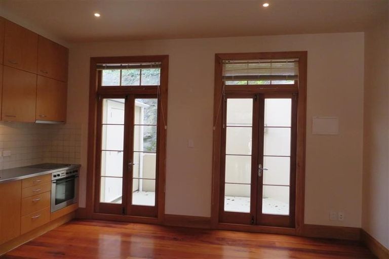 Photo of property in 8/310 Tinakori Road, Thorndon, Wellington, 6011