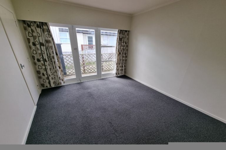 Photo of property in 2/523 Weymouth Road, Weymouth, Auckland, 2103