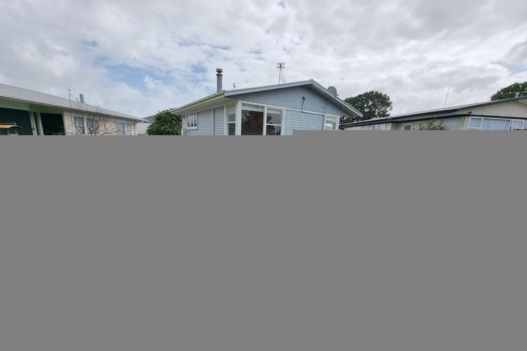 Photo of property in 2/523 Weymouth Road, Weymouth, Auckland, 2103