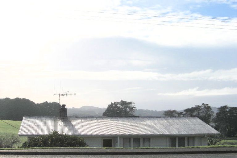 Photo of property in 12 Corks Road, Te Kamo, Whangarei, 0112