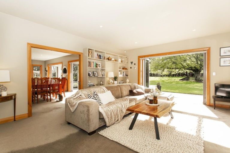 Photo of property in 100 Beach Road East, Elgin, Ashburton, 7777