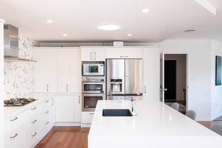 Photo of property in 86 Rochfort Road, Havelock North, 4130