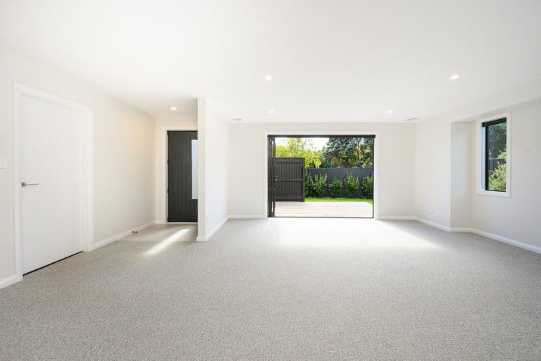 Photo of property in 46 Napier Road, Terrace End, Palmerston North, 4410
