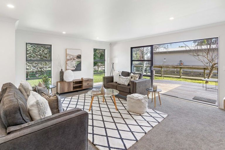 Photo of property in 43 Esther Street, Martinborough, 5711