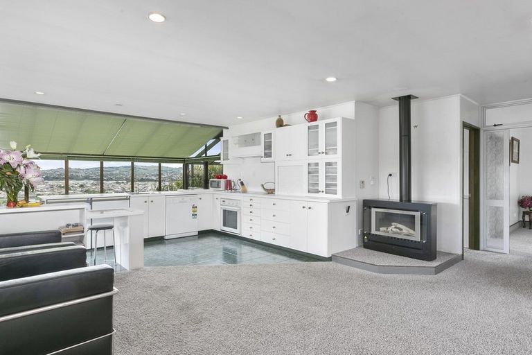 Photo of property in 60 Easther Crescent, Kew, Dunedin, 9012