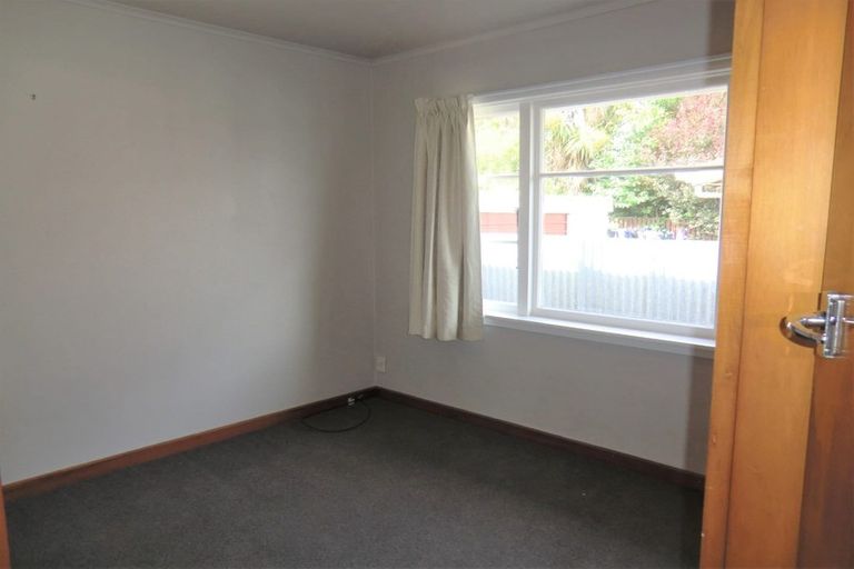 Photo of property in 4 Wentworth Street, Ilam, Christchurch, 8041