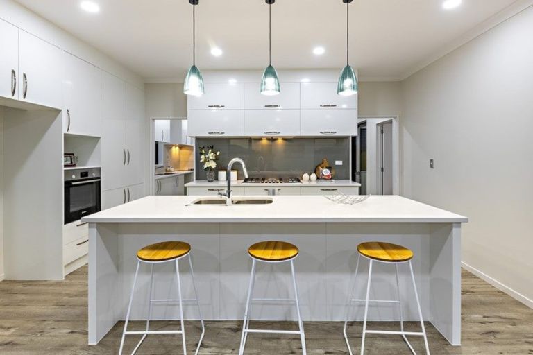 Photo of property in 23 Nohoanga Road, Karaka, Papakura, 2113