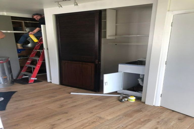 Photo of property in 10a Epsom Road, Sockburn, Christchurch, 8042