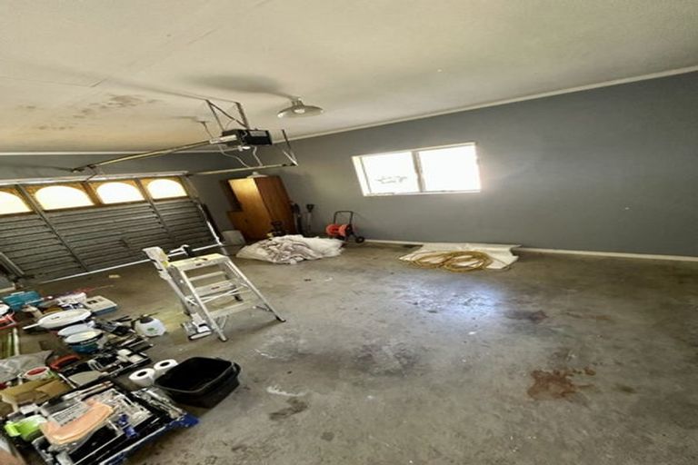 Photo of property in 68 Highbury Drive, Levin, 5510
