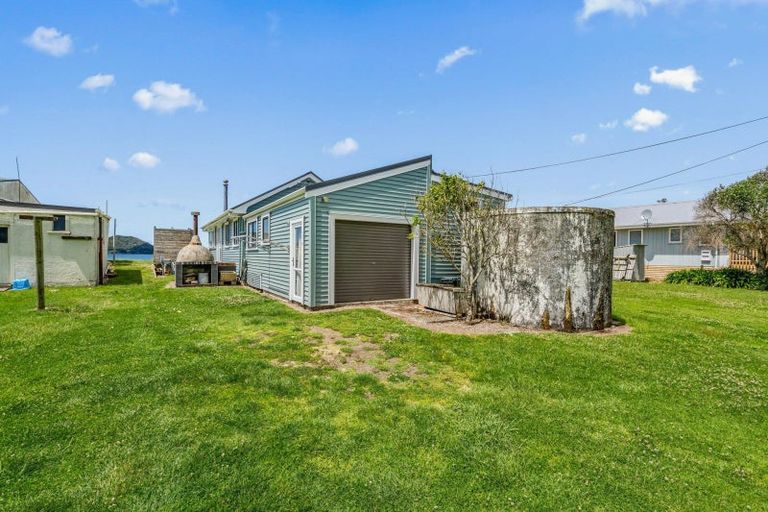 Photo of property in 37b Te Kapua Street, Oakura, Hikurangi, 0184