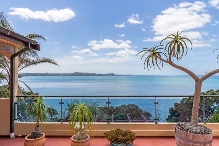 Photo of property in 65 Duncansby Road, Stanmore Bay, Whangaparaoa, 0932