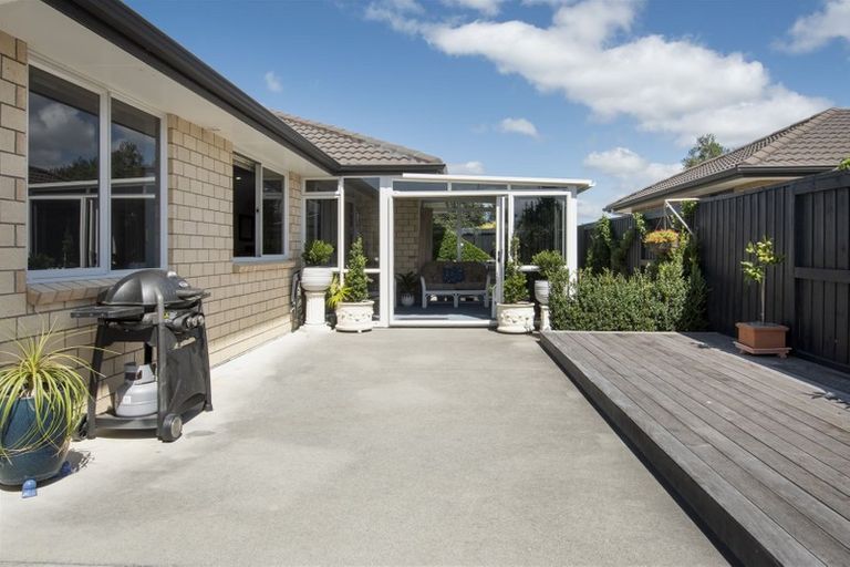 Photo of property in 77 Doncaster Drive, Papamoa Beach, Papamoa, 3118