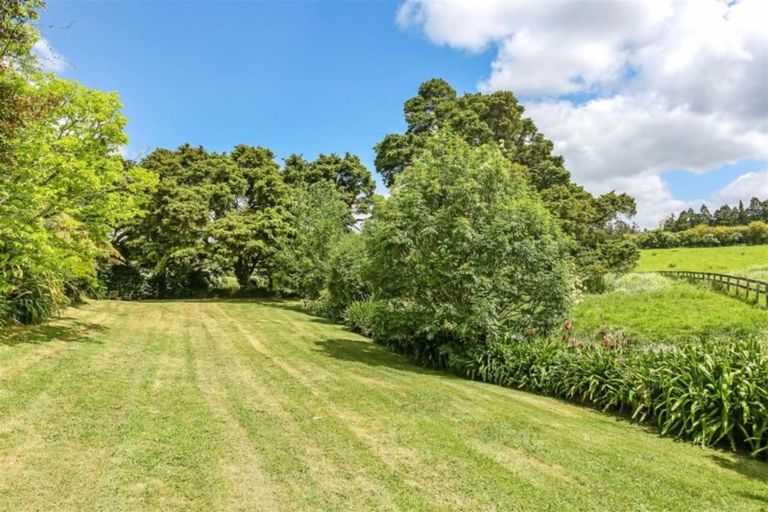 Photo of property in 1730 Great South Road, Bombay, Drury, 2579