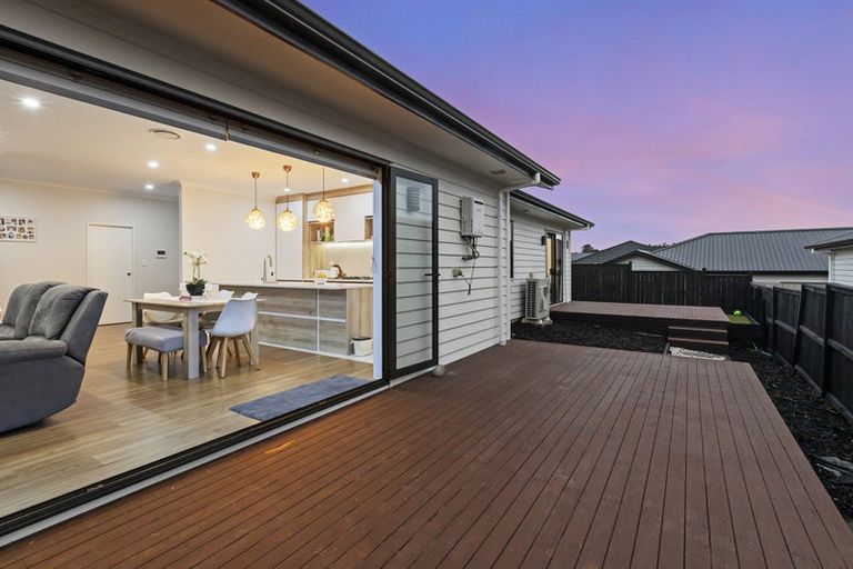 Photo of property in 219 Matua Road, Kumeu, 0810