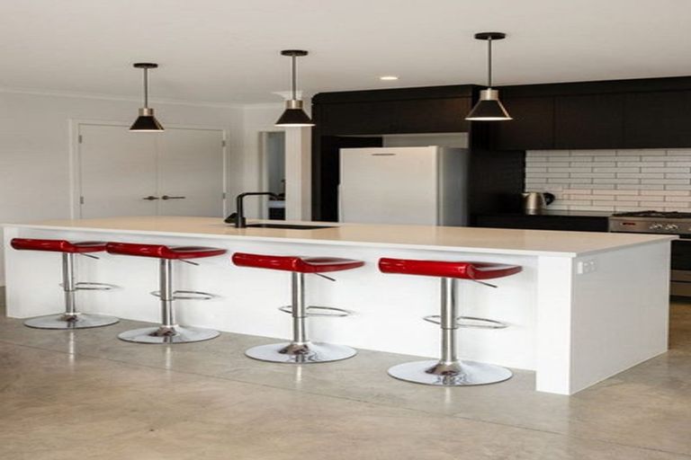 Photo of property in 17 Kereruu Street, Cambridge, 3434