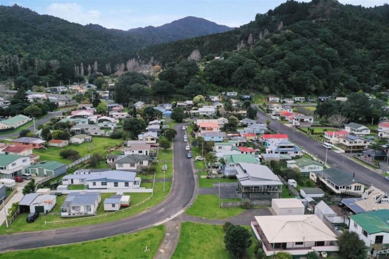 Photo of property in 13 Tatahi Street, Te Puru, Thames, 3575