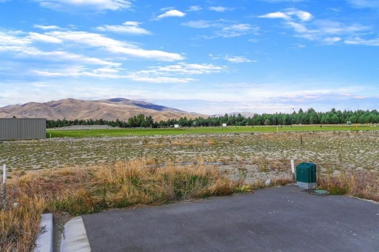Photo of property in 24 Grandvue Drive, Twizel, 7901