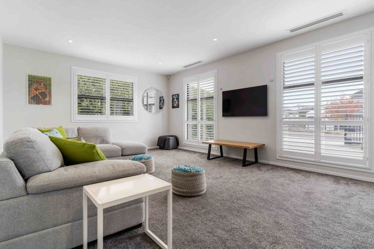 Photo of property in 80 Riverhead Point Drive, Riverhead, 0820