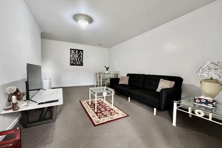 Photo of property in 277 Konini Road, Titirangi, Auckland, 0604