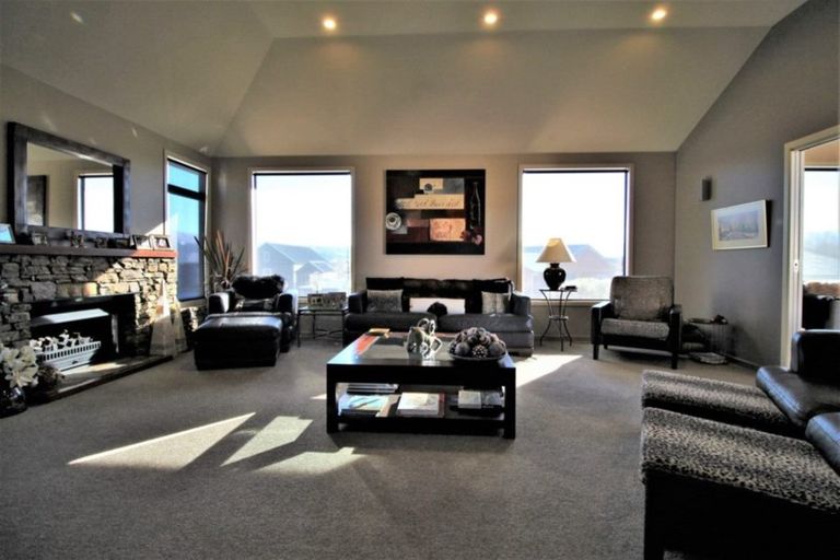 Photo of property in 16 Walnut Grove, Alexandra, 9320