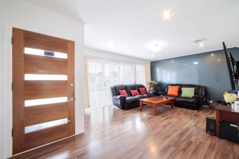 Photo of property in 14 Kealy Road, Mount Wellington, Auckland, 1062