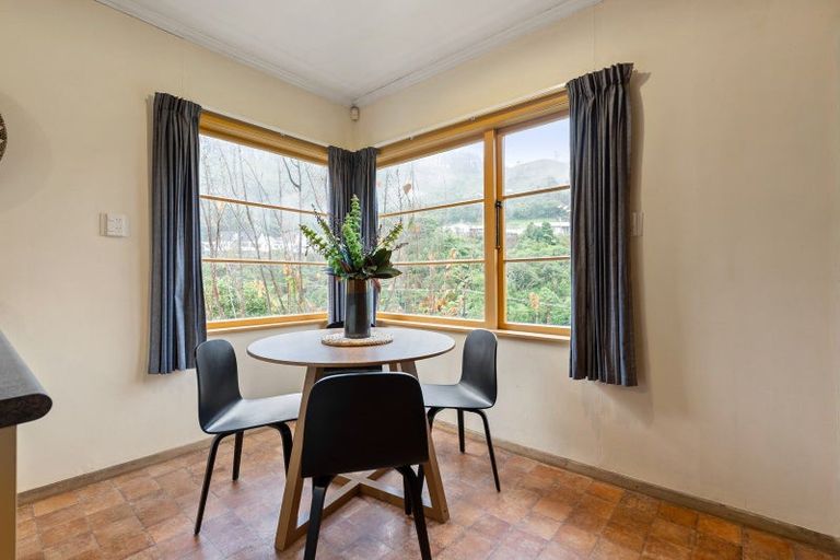 Photo of property in 23 Frederick Street, Tawa, Wellington, 5028