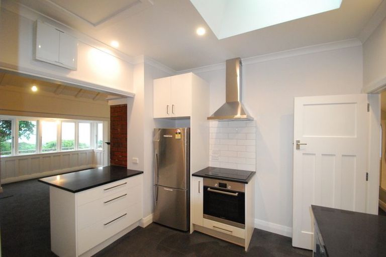 Photo of property in 21 Kotari Road, Days Bay, Lower Hutt, 5013