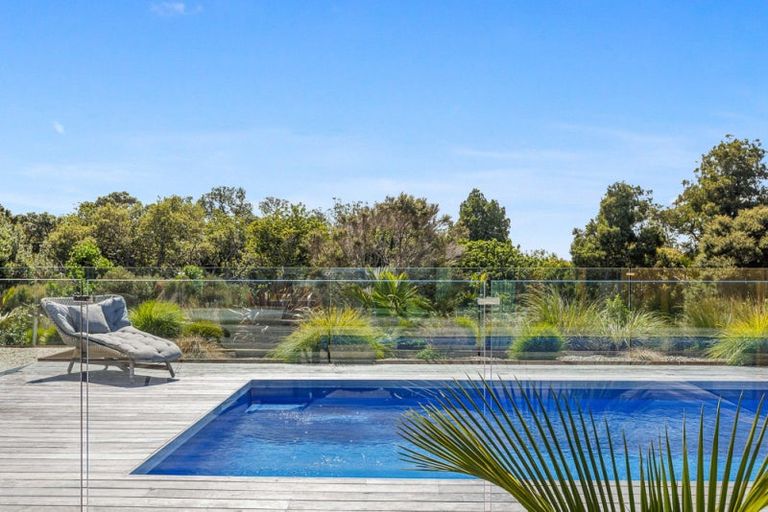 Photo of property in 983b Hibiscus Coast Highway, Waiwera, Orewa, 0994