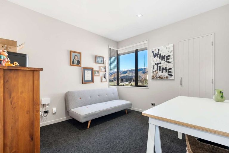 Photo of property in 5 Ash Lane, Cromwell, 9310